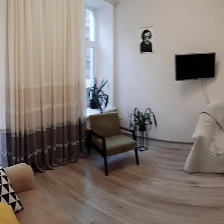 Apartment - Heart Of Odessa Екстериор снимка